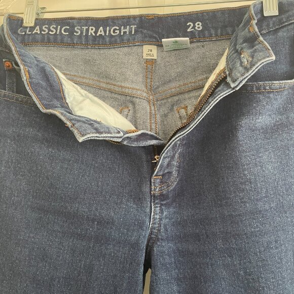 J. Crew High-Rise '90s Classic Straight Jean in Rinse Wash | Size 28 - Picture 8 of 9